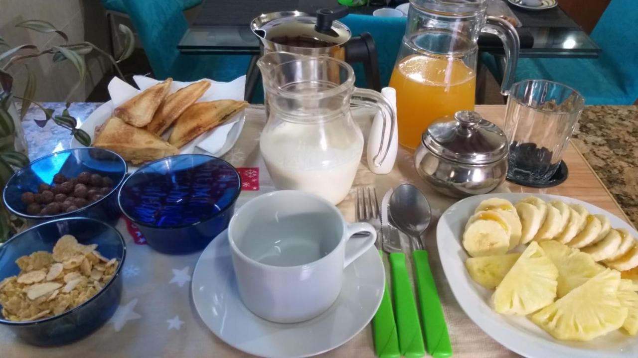 Bed and Breakfast Saiyu Aeropuerto Luque Exterior foto